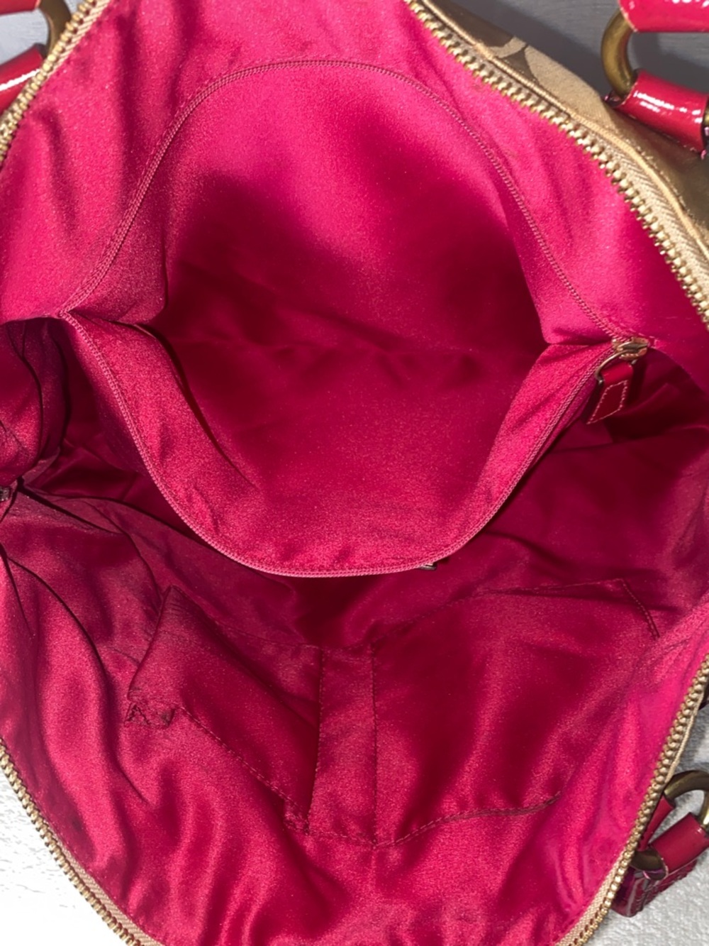 GUC Coach Poppy Daisy Sig Tote - Picture 8 of 9